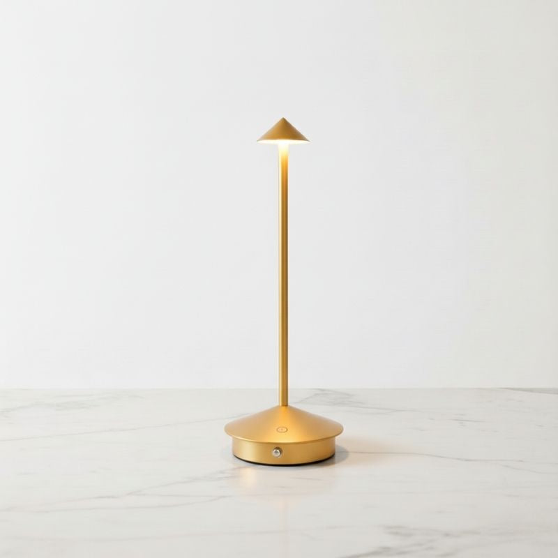 Luminária de Mesa em Led Recarregável Dourada Modelo Vellum